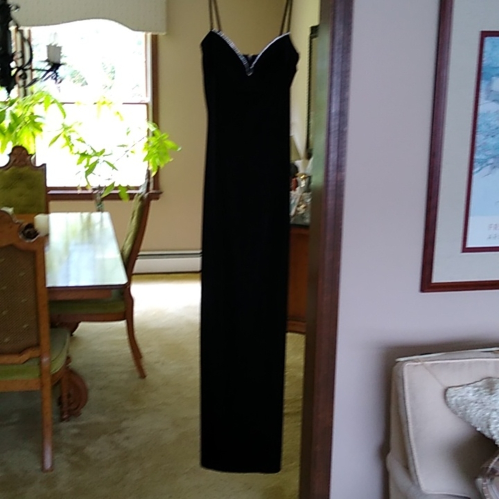 Black velvet gown size M (runs Small)